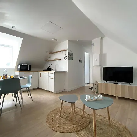 Les Petits Galets - T2 - Wifi - Coeur De Ville - Parking Pont-l'Abbe Exterior photo